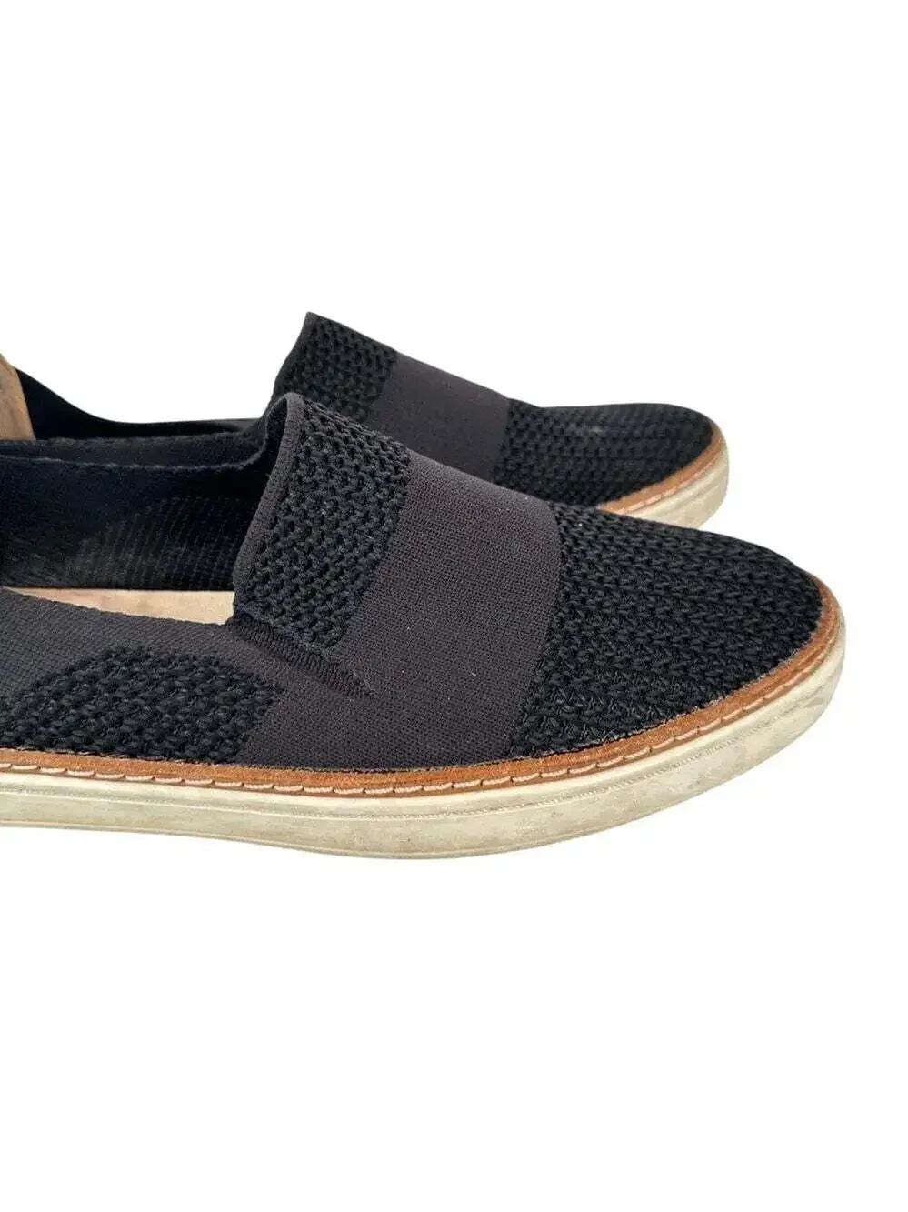 UGG Sammy Trainer Black Slip On Sneakers Size 8 Knit Comfort Casual Athleisure